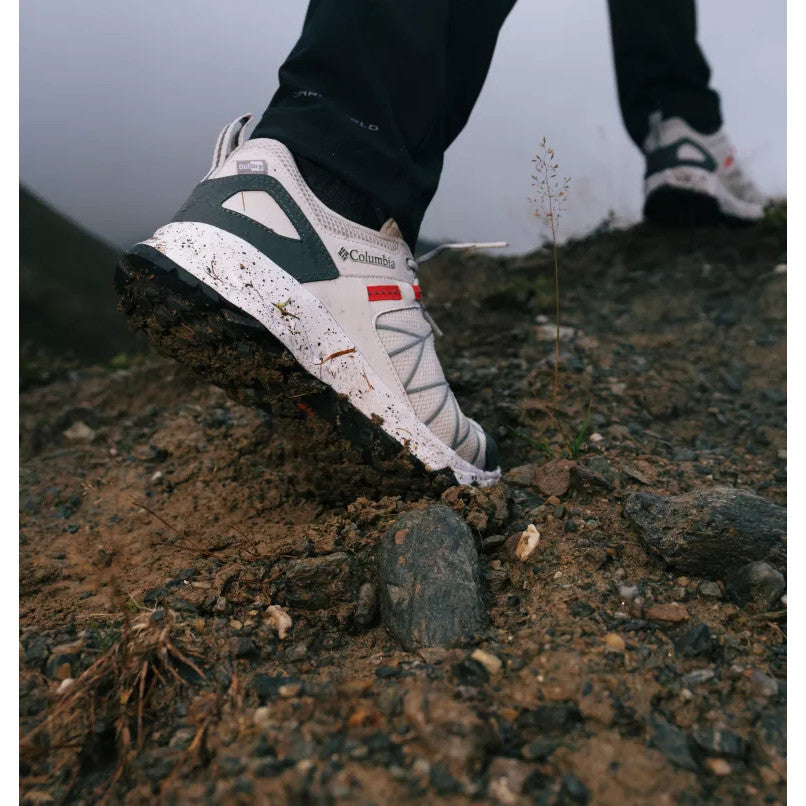 Sepatu Hiking Pria Waterproof - Columbia Men's Peakfreak™ II Outdry™ Hiking Shoe (Moonstone/Red Quartz)