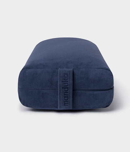 Manduka Enlight™ Rectangular Yoga Bolster