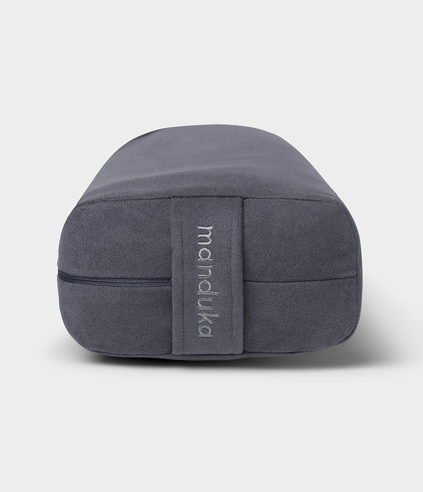 Manduka Enlight™ Lean Yoga Bolster