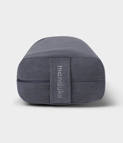 Manduka Enlight™ Lean Yoga Bolster