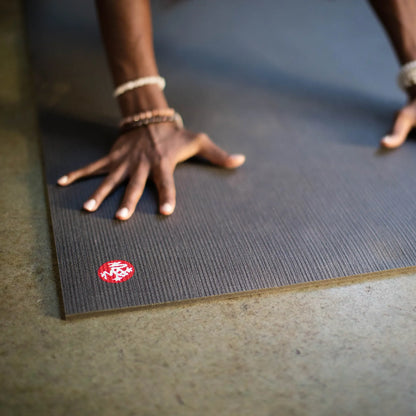 Manduka PRO™ Yoga Mat 6mm