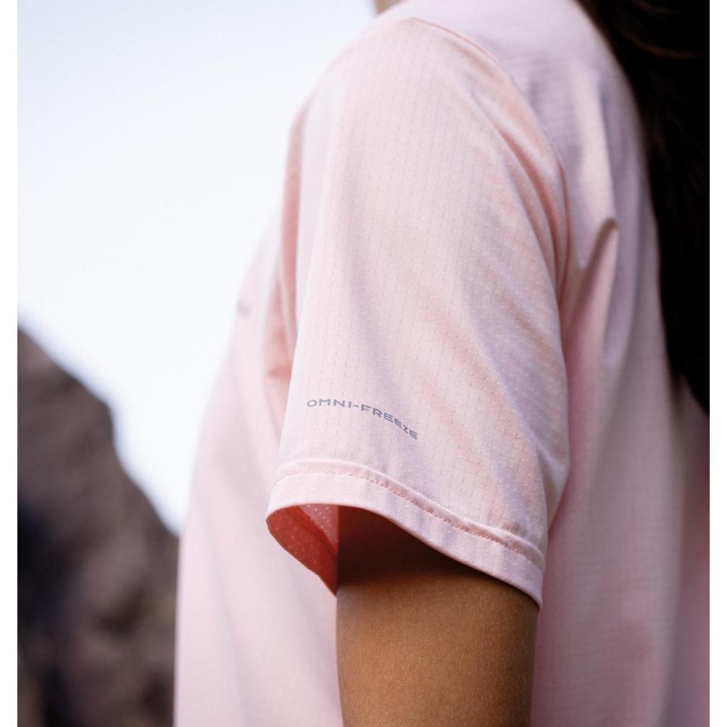 Columbia Women's Wild Springs Short Sleeve Shirt (Pink Sand)