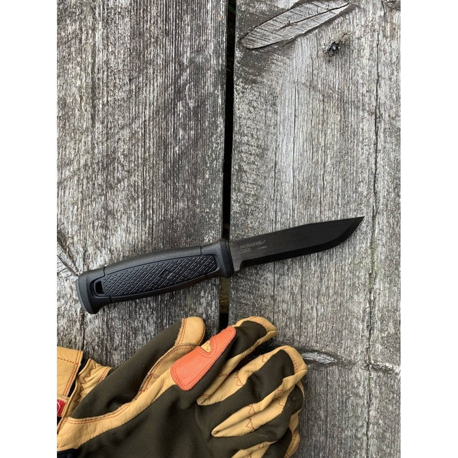 Pisau Morakniv Garberg BlackBlade with Multi-Mount - Carbon Steel Bushcraft