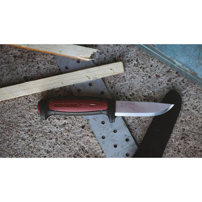 Pisau Carbon Steel Bushcraft/Pertukangan/Crafting - Morakniv PRO (C)