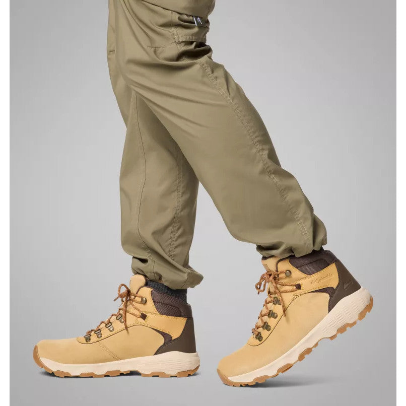 Sepatu Hiking Boots Pria - Columbia Men's Newton Wander™ Walking Boots (Curry, Cordovan)