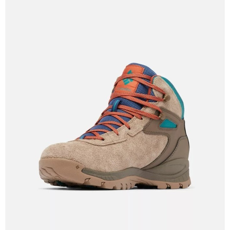 Sepatu Gunung Pria - Columbia Newton Ridge BC Hiking Boots (Ash Brown, Waterfall)