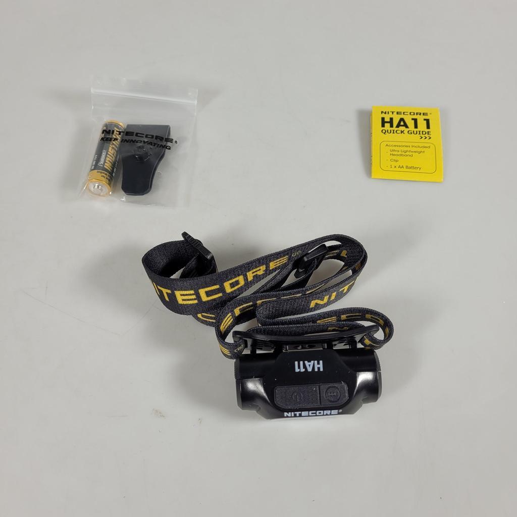 Senter Kepala - NITECORE LED Headlamp Lightweight AA Battery 240 Lumens - HA11 (Black)