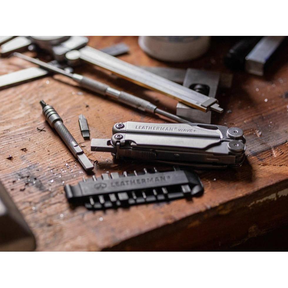 Leatherman WAVE PLUS- Survival Tools/Perkakas Multifungsi Stainless Steel