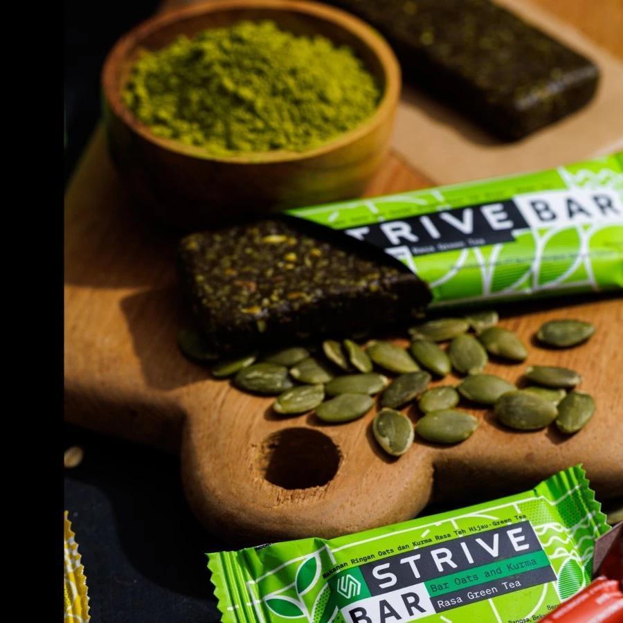 Strive Energy Bar Greentea - Camilan Instant Berenergi